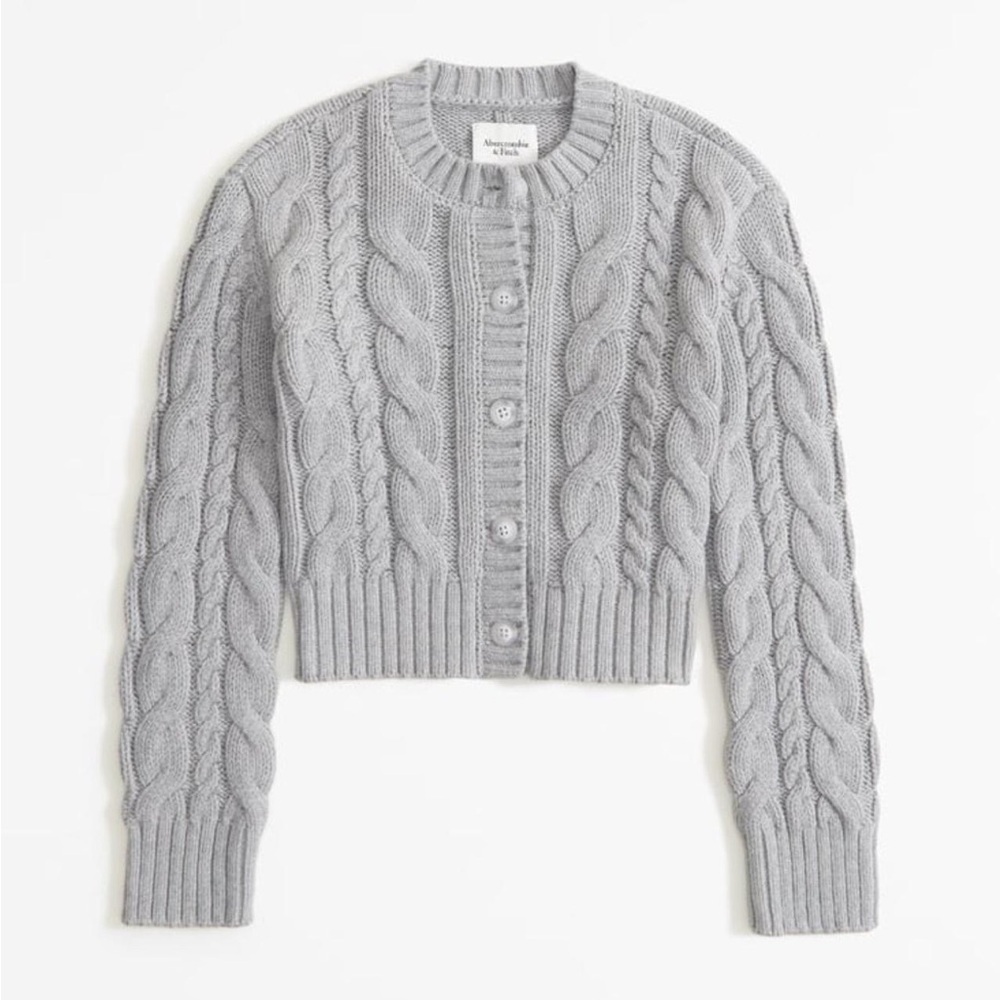 Abercrombie & Fitch Cable Knit Cardigan Size Small Chunky Sweater Gray Cropped